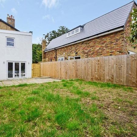 Amazing 3 Bed Interior Designed House With Garden - 114 The Hervey London Eksteriør billede